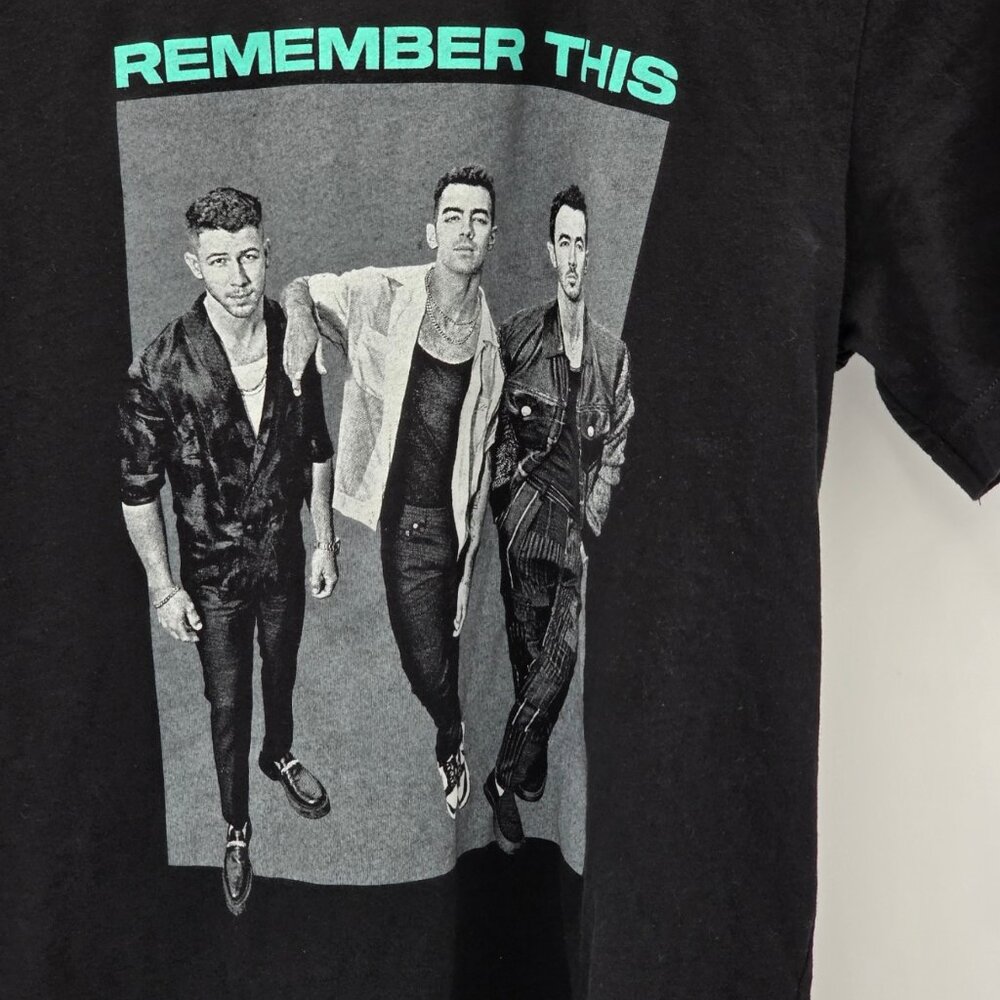 Jonas Brothers Remember This Tour 2021 Graphic Band Tee Bella Canvas Black M - Picture 8 of 12